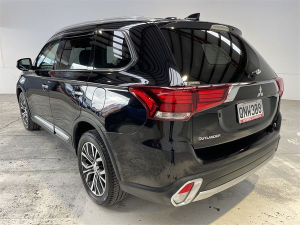 2018 Mitsubishi Outlander Enterprise Hamilton image 29302