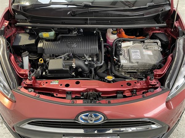 2015 Toyota Sienta Enterprise Hamilton image 158797