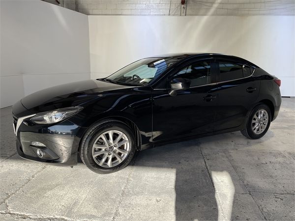 2015 Mazda Axela Enterprise Hamilton image 111349