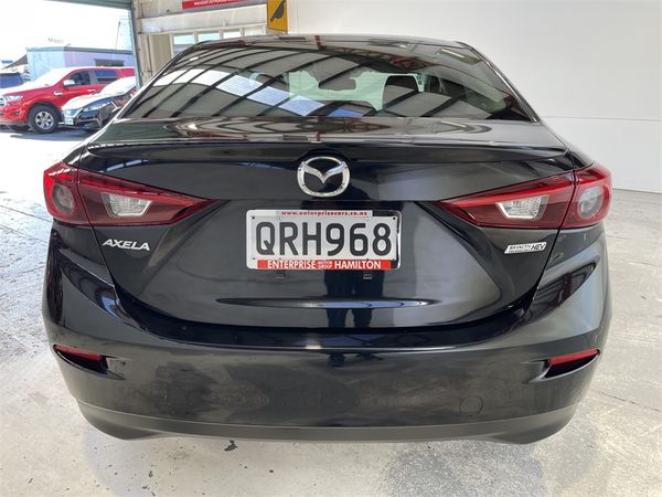 2015 Mazda Axela Enterprise Hamilton image 111354