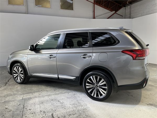 2019 Mitsubishi Outlander Enterprise Hamilton image 114410