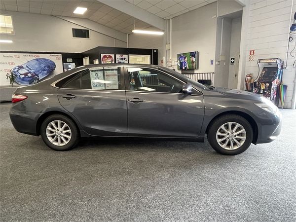 2017 Toyota Camry Enterprise Hamilton image 161551