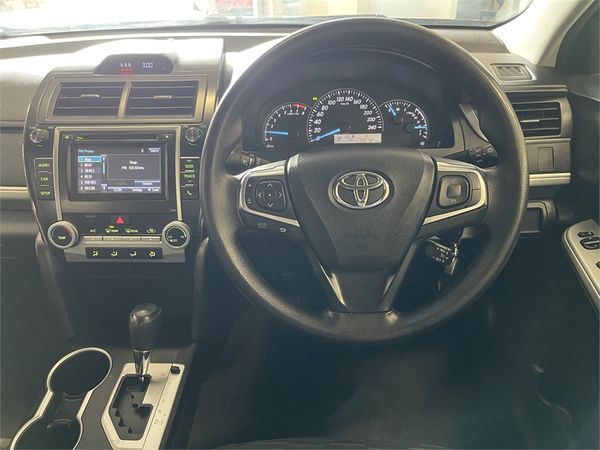 2017 Toyota Camry Enterprise Hamilton image 161554