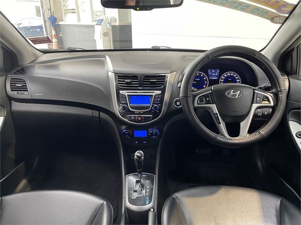 2012 Hyundai Accent Enterprise Hamilton image 157910