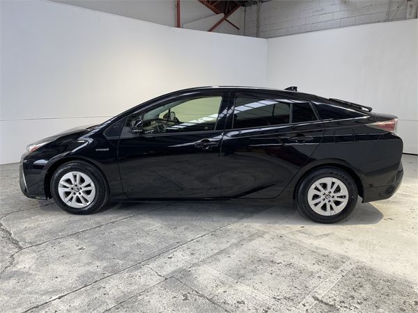 2017 Toyota Prius Enterprise Hamilton image 150754