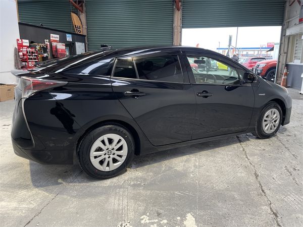 2017 Toyota Prius Enterprise Hamilton image 150759