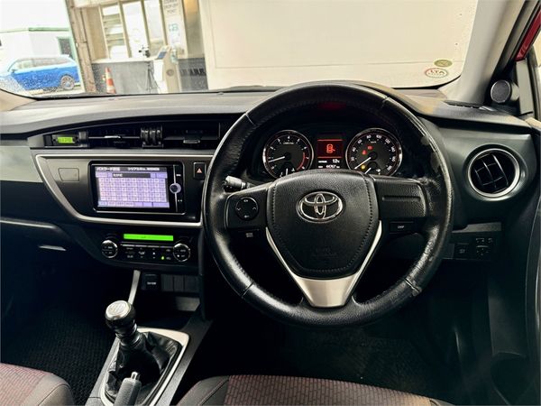 2013 Toyota Auris Enterprise Hamilton image 152877