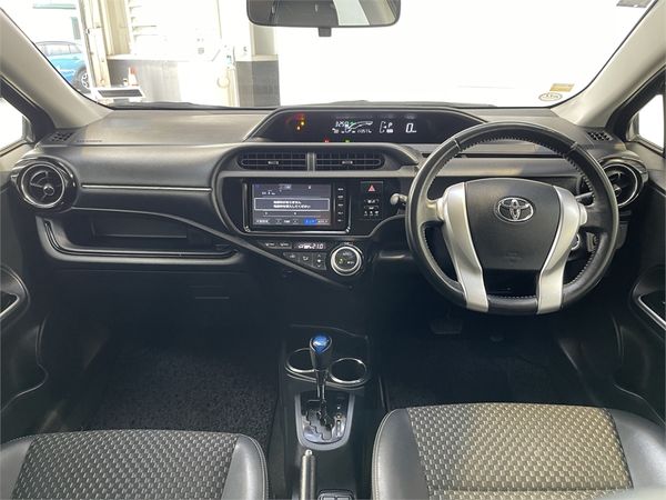 2015 Toyota Aqua Enterprise Hamilton image 156237