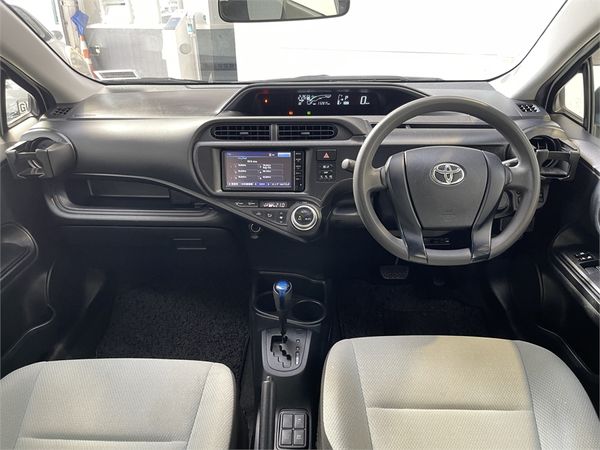 2015 Toyota Aqua Enterprise Hamilton image 157718