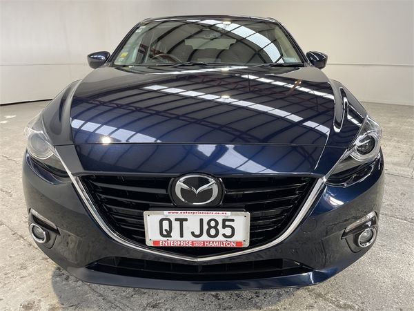 2015 Mazda Axela Enterprise Hamilton image 156506