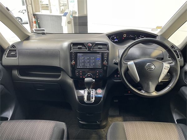 2015 Nissan Serena Enterprise Hamilton image 160433