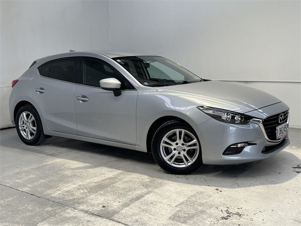 2017 Mazda Axela Enterprise Hamilton image 160151