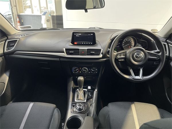 2017 Mazda Axela Enterprise Hamilton image 160164