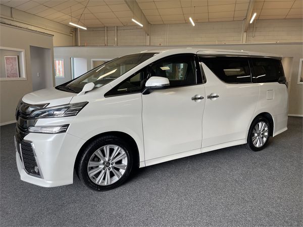 2015 Toyota Vellfire Enterprise Hamilton image 162500