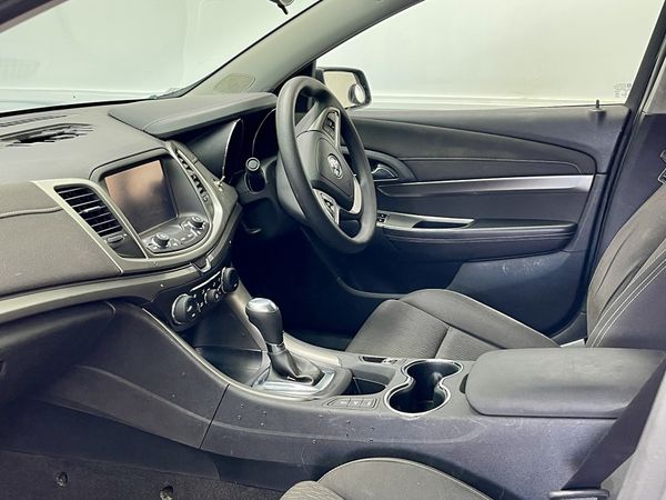 2018 Holden Commodore Enterprise Hamilton, Te Rapa image 204992