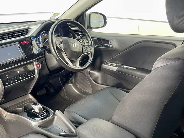 2015 Honda Grace Enterprise Hamilton, Te Rapa image 216890