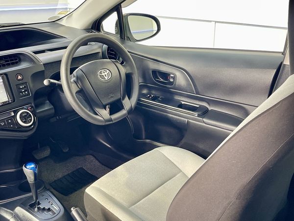 2018 Toyota Aqua Enterprise Hamilton, Te Rapa image 221121