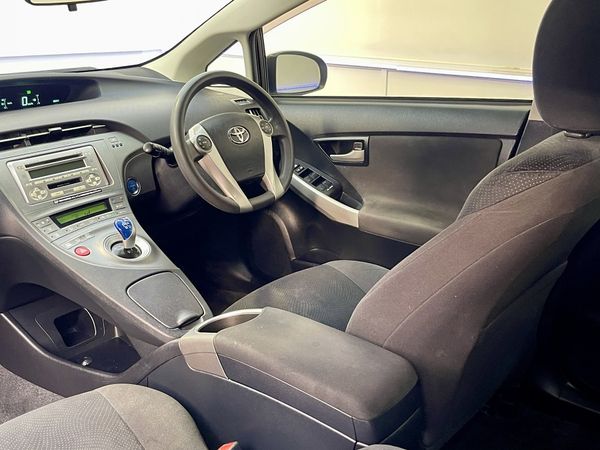 2015 Toyota Prius Enterprise Hamilton, Lake Rd image 228922