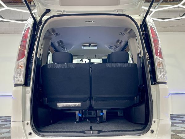 2012 Nissan Serena Enterprise Hamilton, Lake Rd image 225762