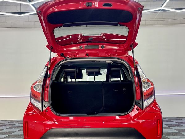 2018 Toyota Aqua Enterprise Hamilton, Te Rapa image 225110