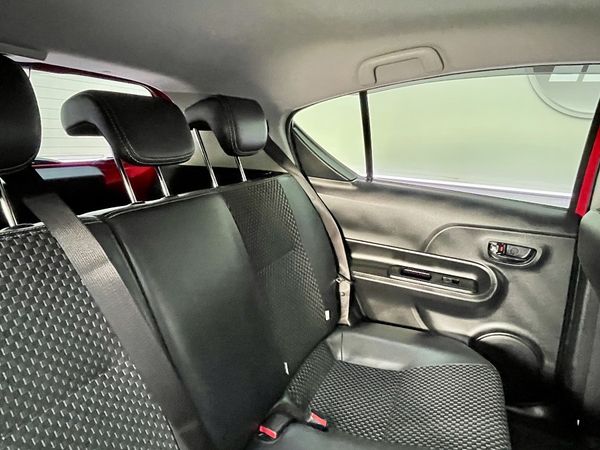 2018 Toyota Aqua Enterprise Hamilton, Te Rapa image 225114