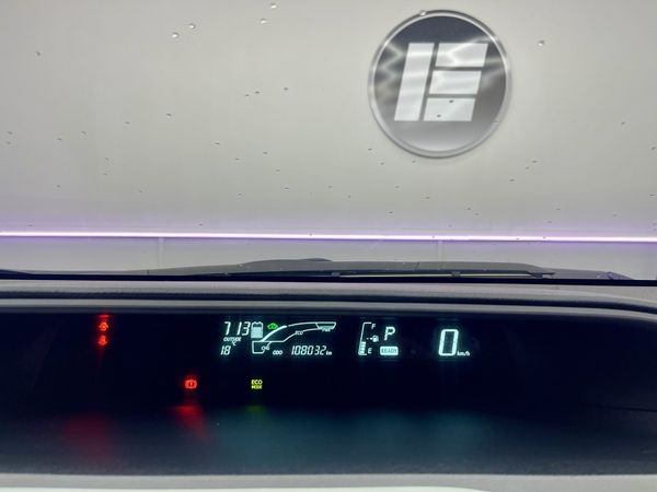 2014 Toyota Aqua Enterprise Hamilton, Te Rapa image 225545