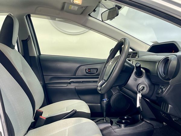 2017 Toyota Aqua Enterprise Hamilton, Te Rapa image 227665