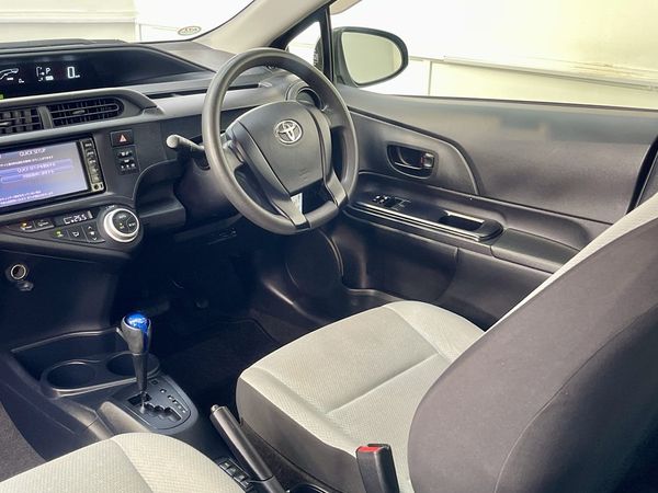 2017 Toyota Aqua Enterprise Hamilton, Te Rapa image 227668
