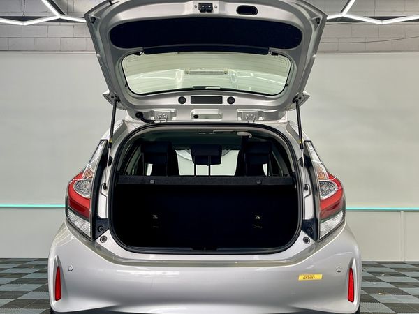 2017 Toyota Aqua Enterprise Hamilton, Te Rapa image 232964