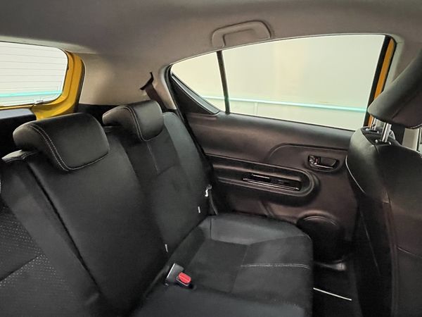 2014 Toyota Aqua Enterprise Hamilton, Te Rapa image 235176