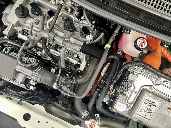 2017 Toyota Aqua Enterprise Hamilton, Te Rapa image 243532