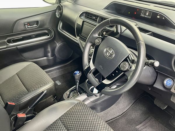 2017 Toyota Aqua Enterprise Hamilton, Te Rapa image 243536