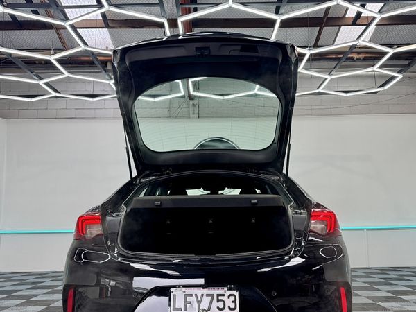 2018 Holden Commodore Enterprise Hamilton, Te Rapa image 245127