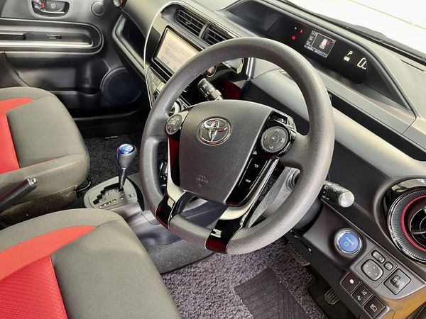 2020 Toyota Aqua Enterprise Hamilton, Te Rapa image 255710