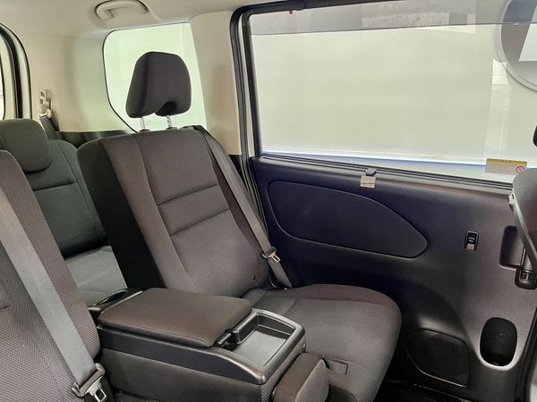 2018 Nissan Serena Enterprise Hamilton, Te Rapa image 264428