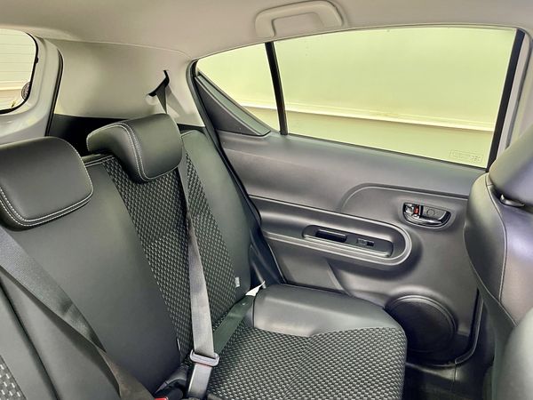 2014 Toyota Aqua Enterprise Hamilton, Te Rapa image 266551