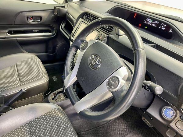 2014 Toyota Aqua Enterprise Hamilton, Te Rapa image 266556