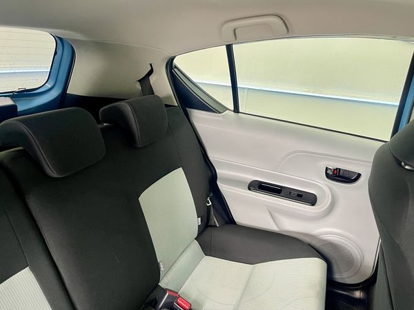 2012 Toyota Aqua Enterprise Hamilton, Te Rapa image 273303