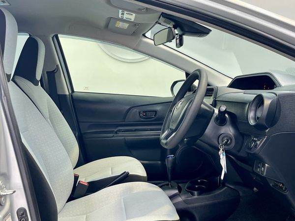 2020 Toyota Aqua Enterprise Hamilton, Te Rapa image 274287