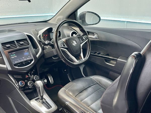 2015 Holden Barina Enterprise Hamilton, Lake Rd image 280639