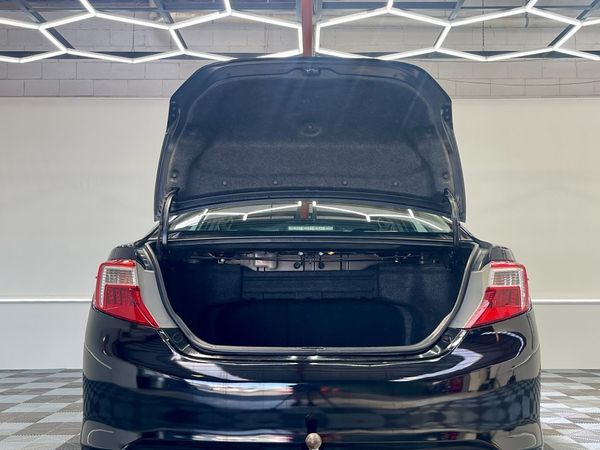 2015 Toyota Camry Enterprise Hamilton, Te Rapa image 285725