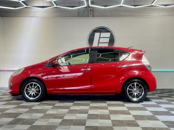 2012 Toyota Aqua Enterprise Hamilton, Te Rapa image 281669