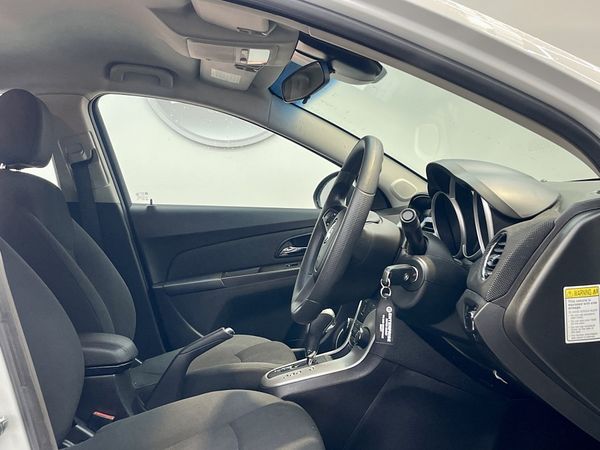 2012 Holden Cruze Enterprise Hamilton, Lake Rd image 287643