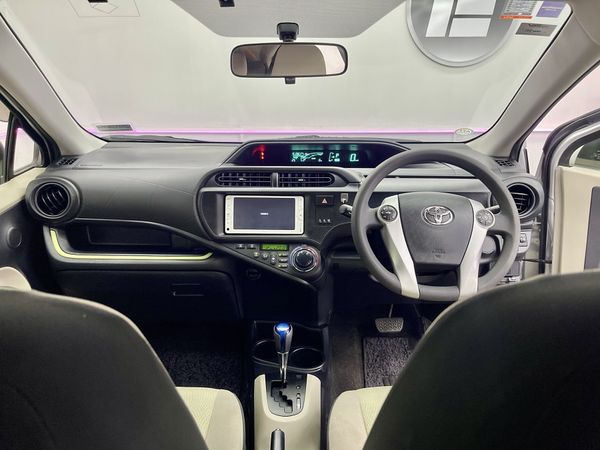 2013 Toyota Aqua Enterprise Hamilton, Te Rapa image 292913