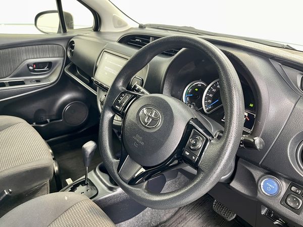 2017 Toyota Vitz Enterprise Hamilton, Te Rapa image 292201