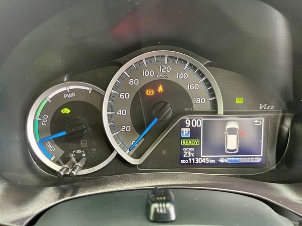 2017 Toyota Vitz Enterprise Hamilton, Te Rapa image 292202