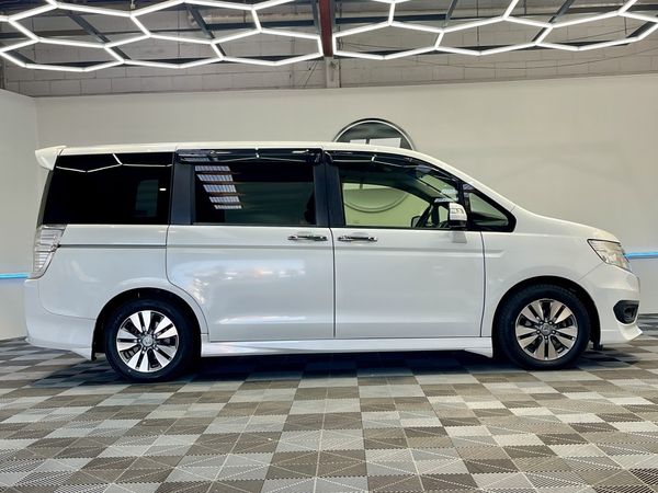 2012 Honda Step Wagon Enterprise Hamilton, Lake Rd image 294012