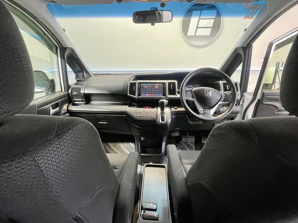 2012 Honda Step Wagon Enterprise Hamilton, Lake Rd image 294020