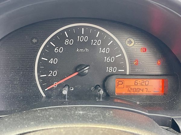 2014 Nissan March Enterprise Hamilton, Lake Rd image 293289