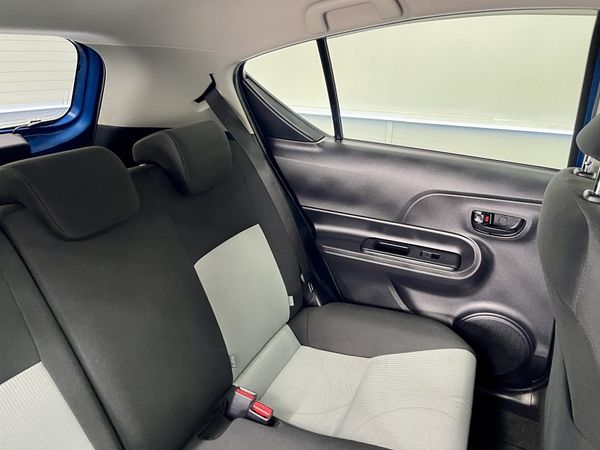 2014 Toyota Aqua Enterprise Hamilton, Te Rapa image 298752